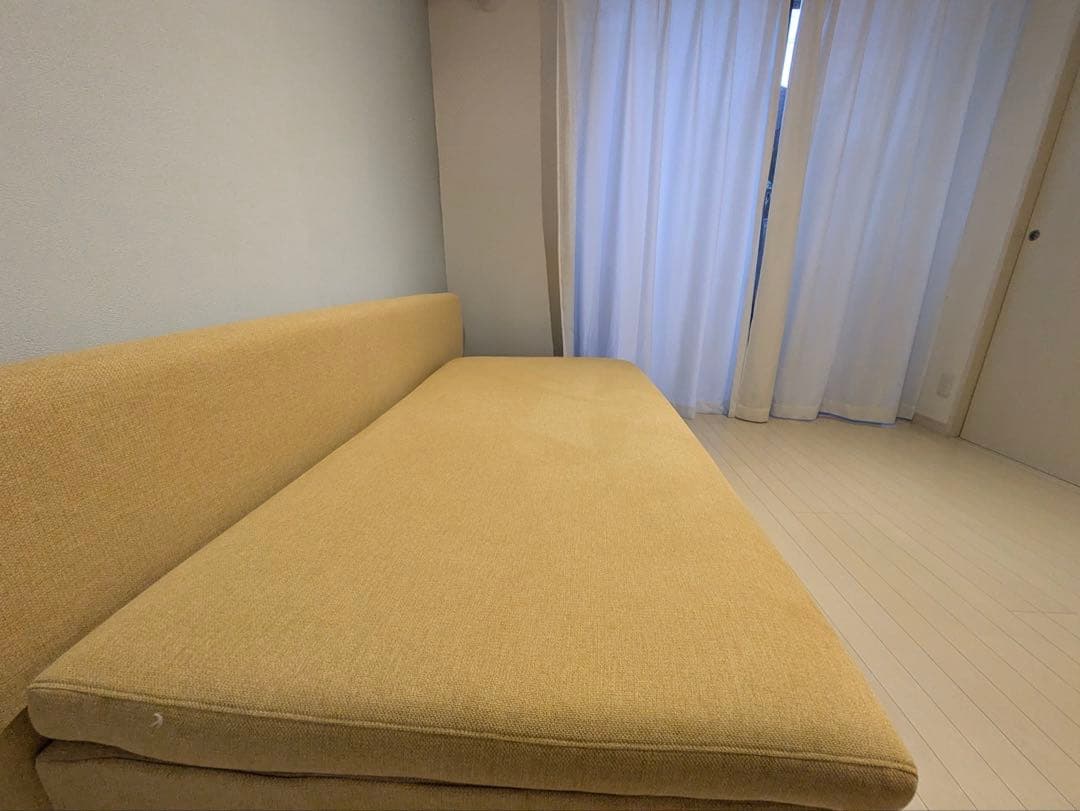 美品　3人掛けソファ