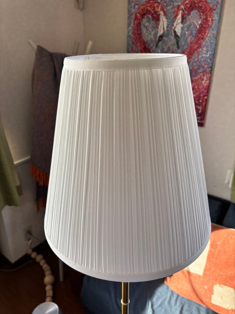 IKEA ÅRSTID オースティード フロアランプ　真ちゅう　ホワイト