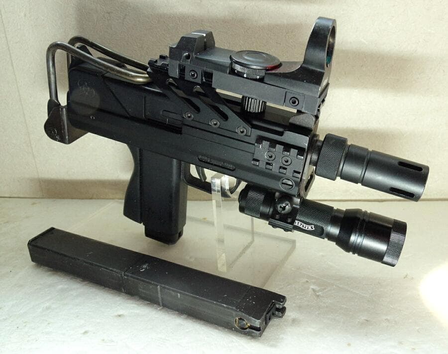 マルゼン NEWイングラム M11 CQBIV 50連マガジン＆ポイントサイト付