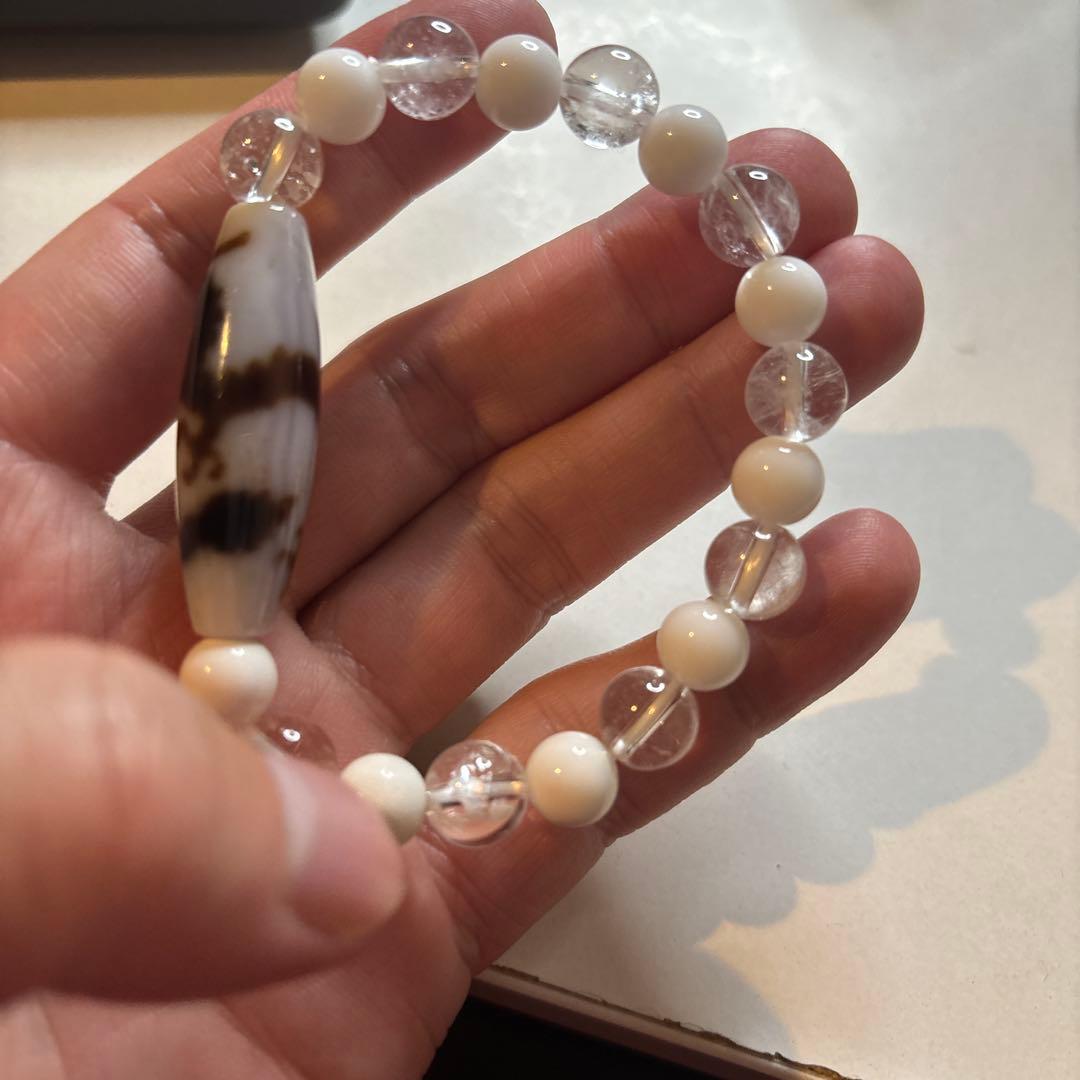 白龍神天珠とガーネッシュヒマール水晶とホワイトオニキス！ドーンとくる！