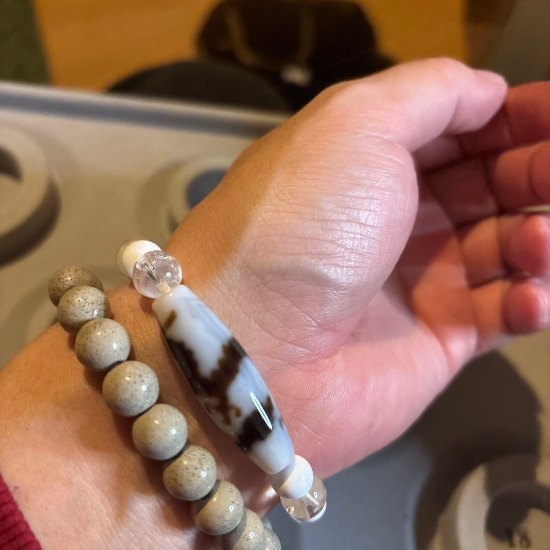 白龍神天珠とガーネッシュヒマール水晶とホワイトオニキス！ドーンとくる！