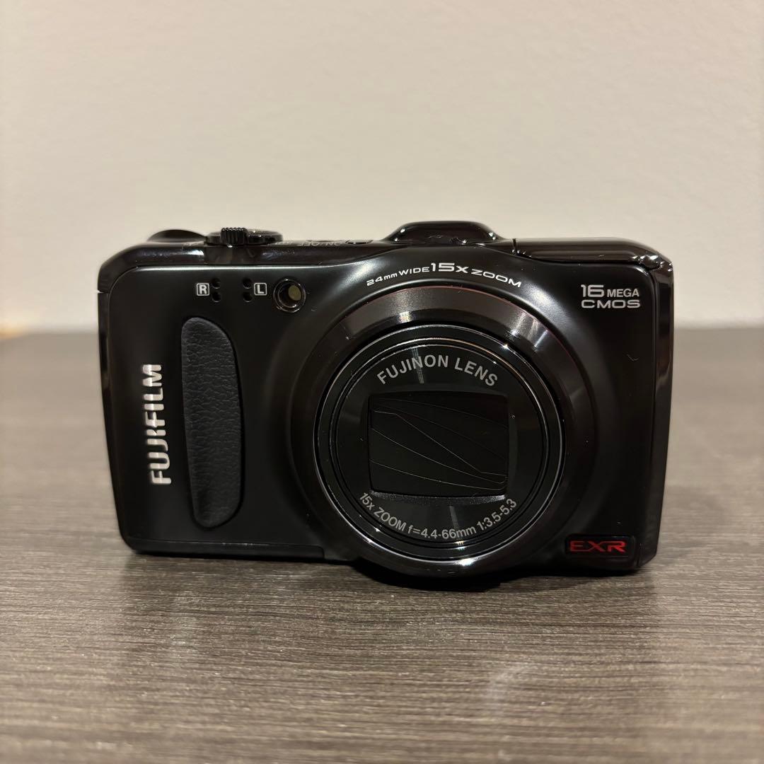 【ジャンク品】 FUJIFILM FINEPIX F550EXRデジタルカメラ