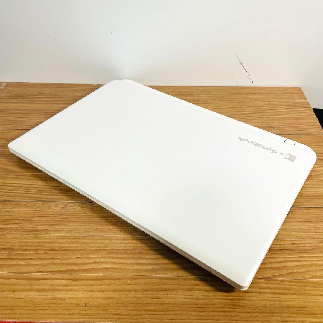 人気ホワイト設定済みSSDメモリ8ギガカメラwin11オフィスDVD Wi-Fi