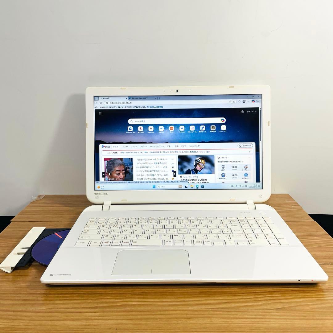 人気ホワイト設定済みSSDメモリ8ギガカメラwin11オフィスDVD Wi-Fi