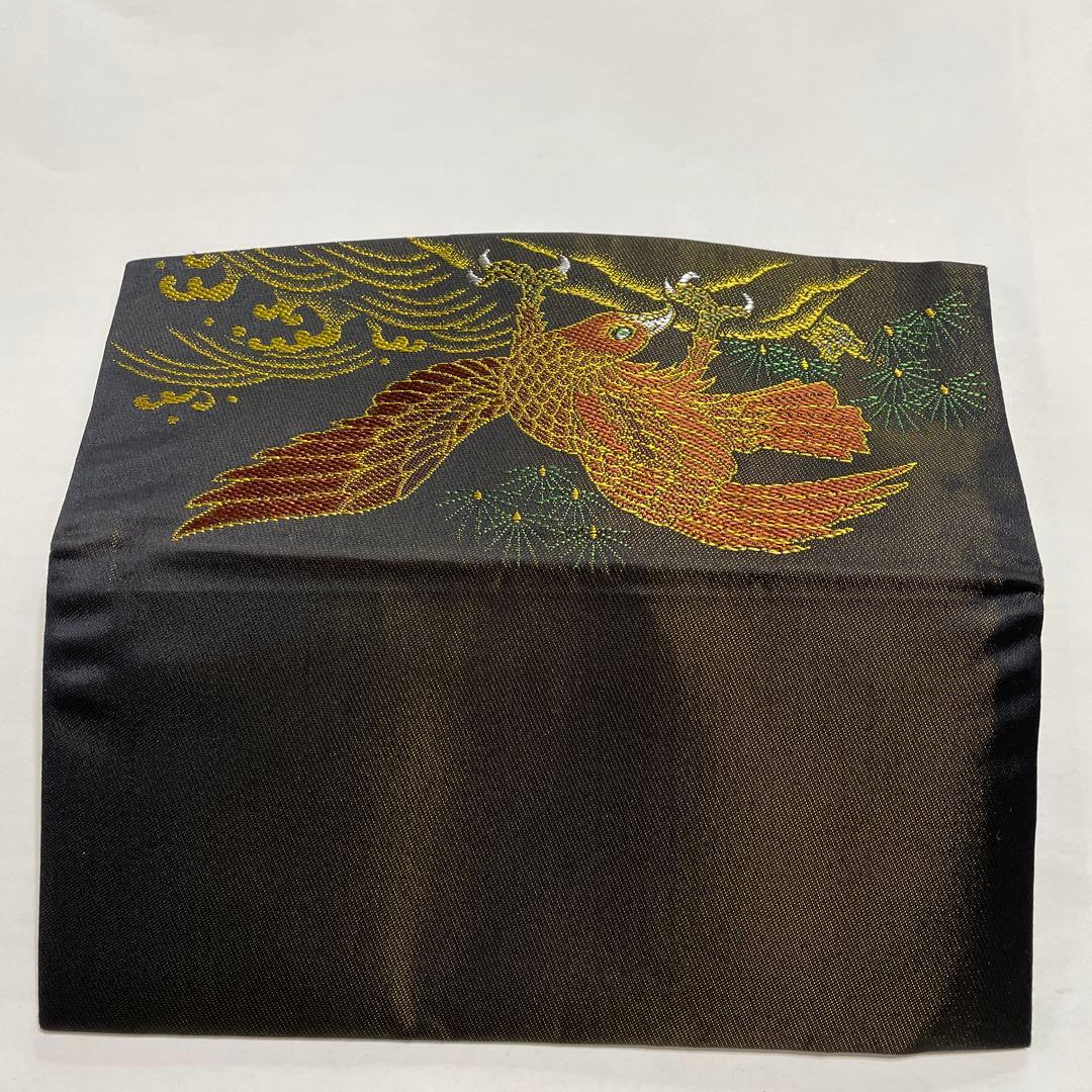 お札入れ　鷲刺繍　長財布　未使用品