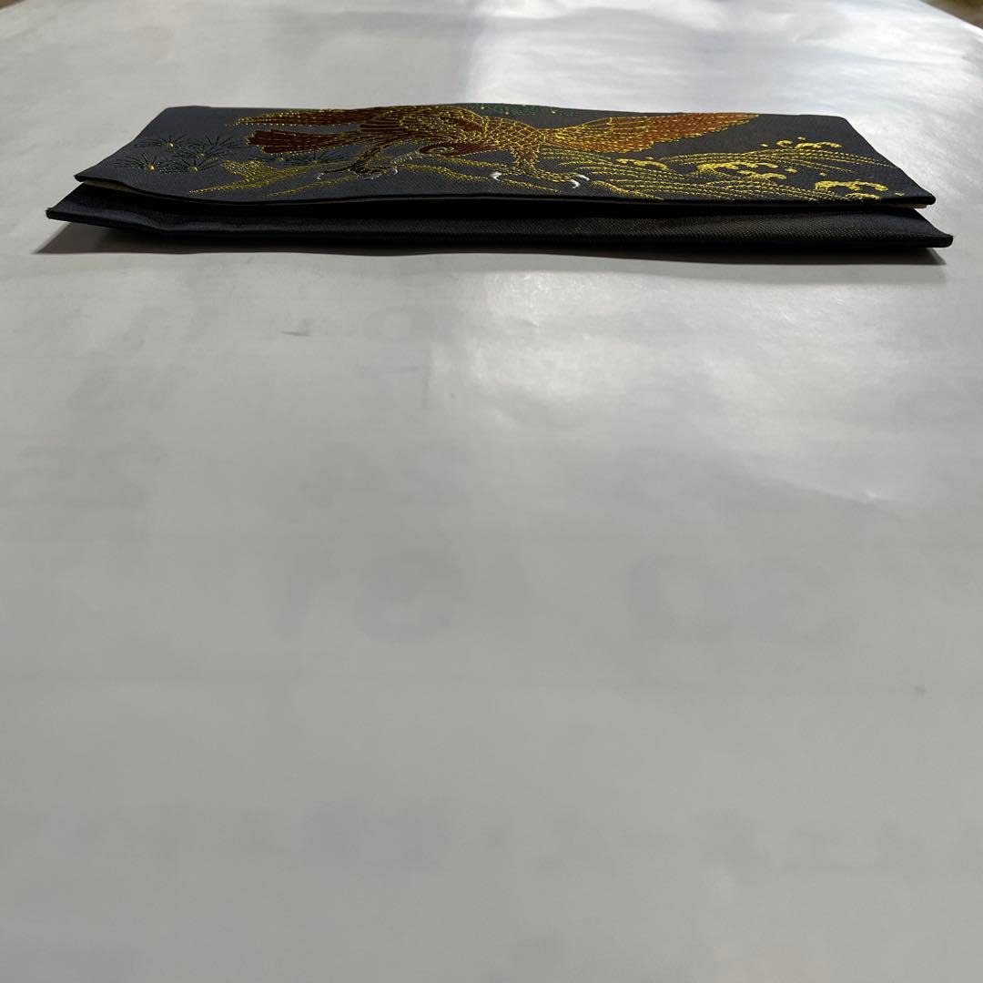 お札入れ　鷲刺繍　長財布　未使用品