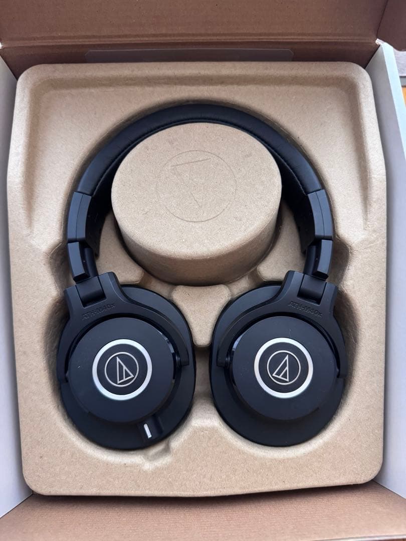 【ほぼ新品】ATH-M40x - ワイヤードヘッドホン