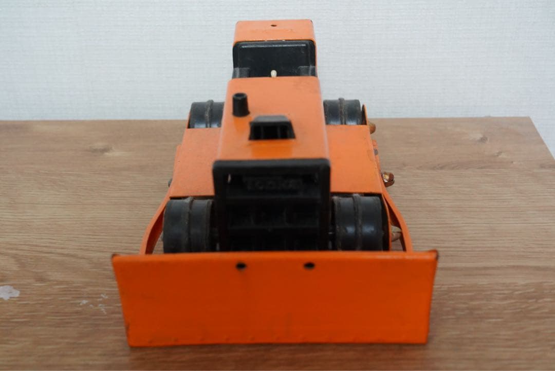 buriki のりもの　内田鋼一