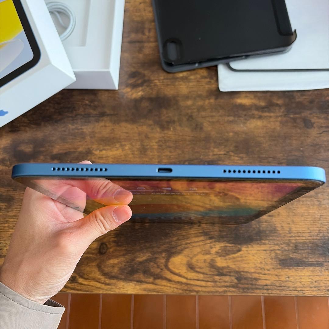 iPad 本体 ブルー　第10世代　64GB