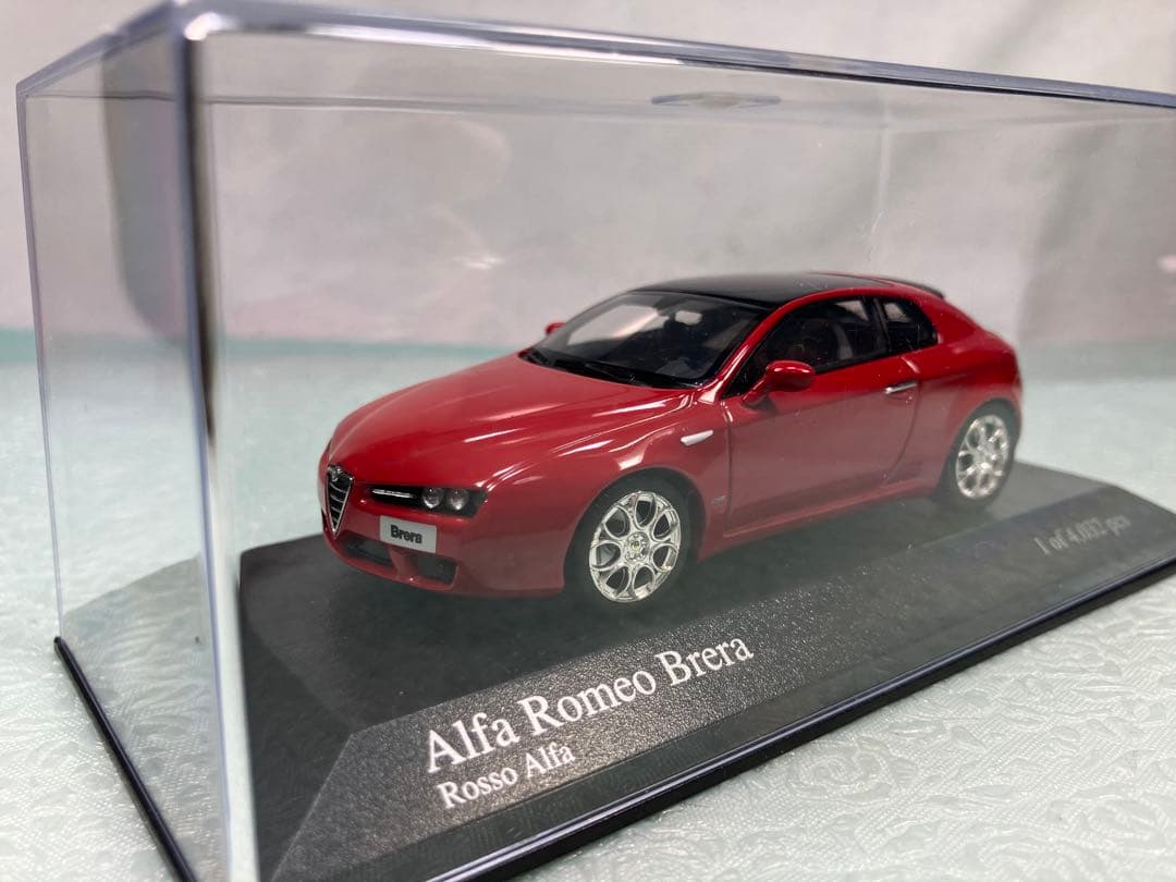ミニチャンプス　Alfa Romeo Brera 2006年　レッド