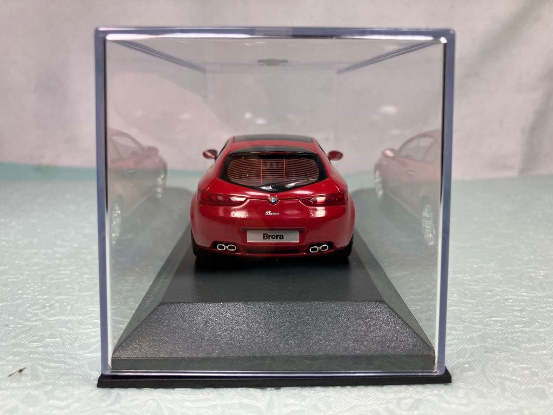 ミニチャンプス　Alfa Romeo Brera 2006年　レッド