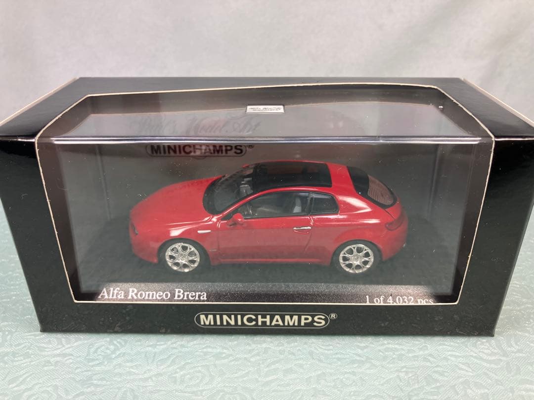 ミニチャンプス　Alfa Romeo Brera 2006年　レッド