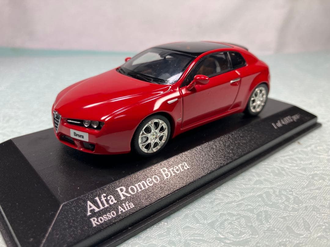 ミニチャンプス　Alfa Romeo Brera 2006年　レッド