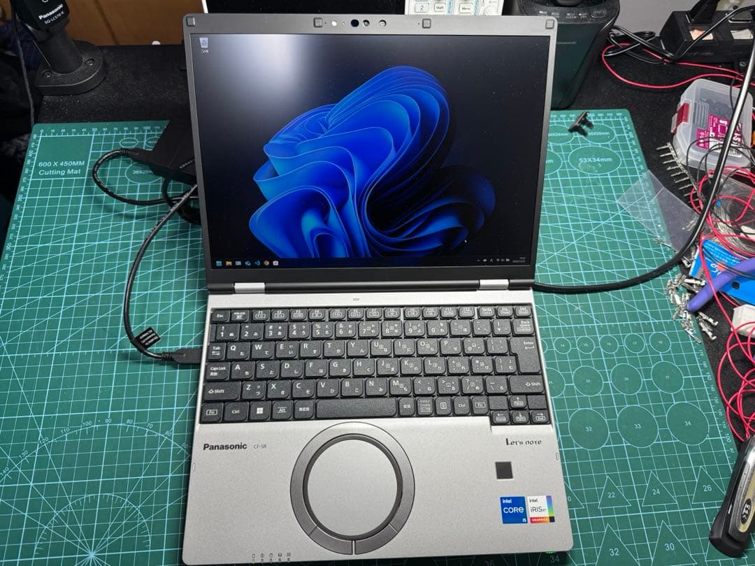 み*し様 Panasonic Let’s note CF-SR