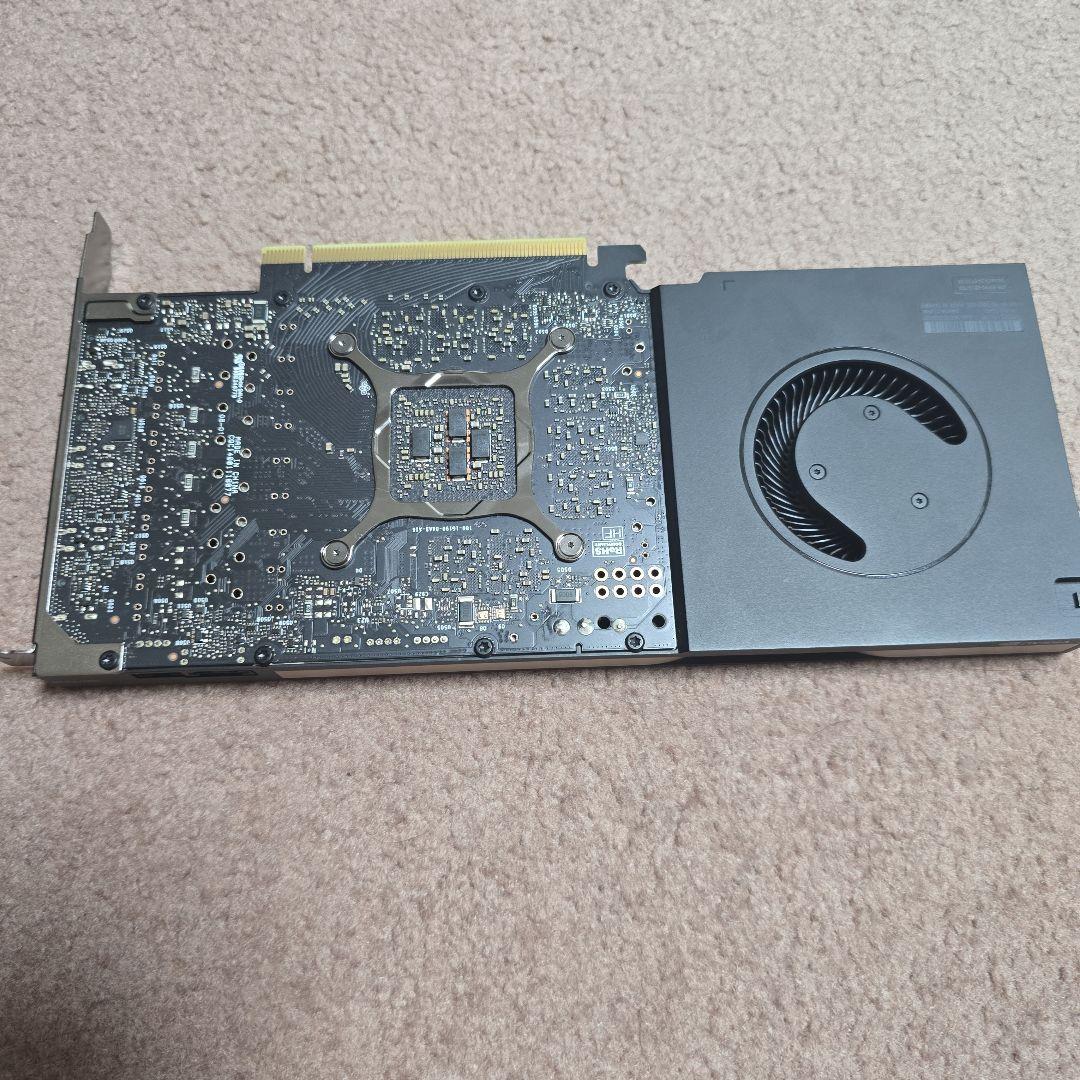 NVIDIA RTX A4000 グラフィックボード