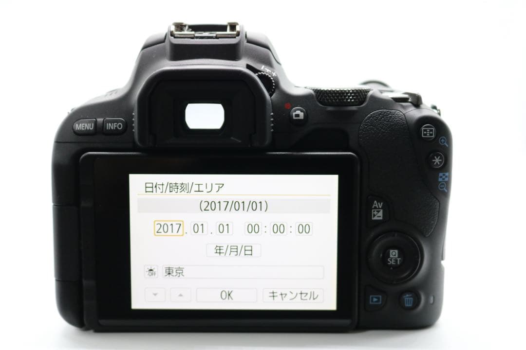 超美品 【Canon EOS Kiss X9 トリプルレンズセット】 安心保証◎