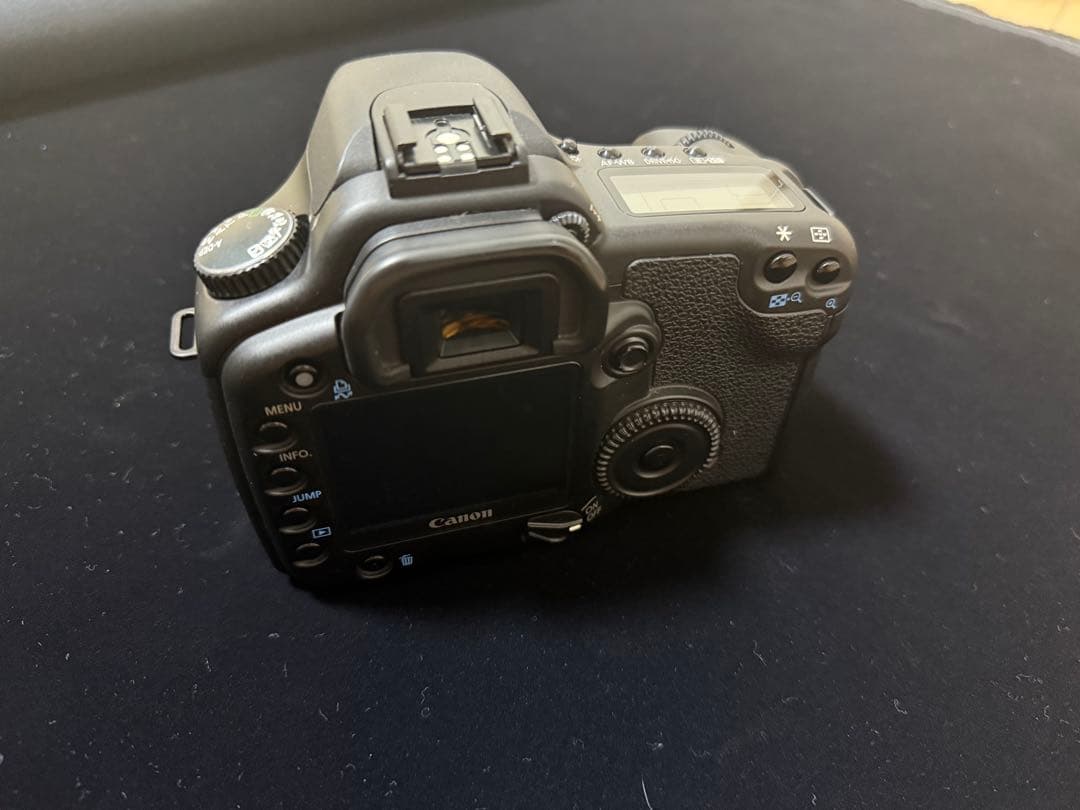 ☆スマホに送れる一眼レフ☆本格入門!!☆ キャノン EOS 30Dセット♫