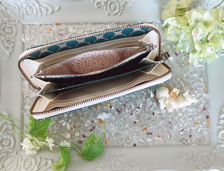 かわいい布で作った長財布　軽量なのに大容量！キャロル柄