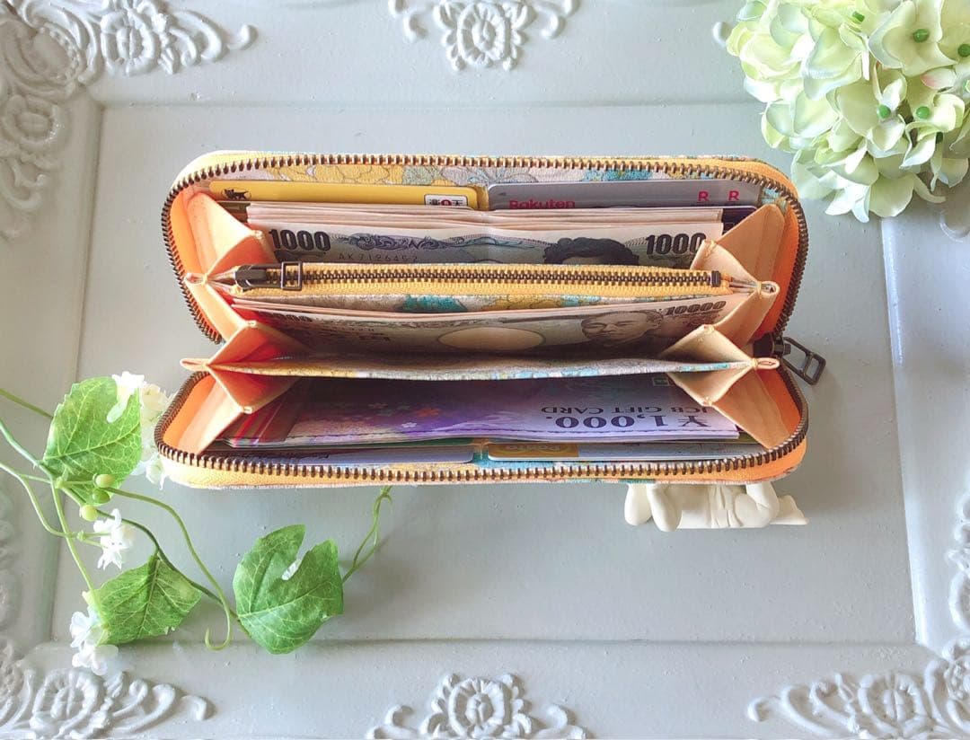 かわいい布で作った長財布　軽量なのに大容量！キャロル柄