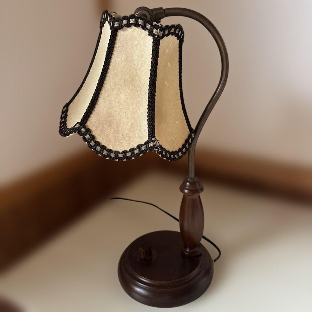 【レトロ照明】テーブルランプ　アンティーク照明　卓上ランプ