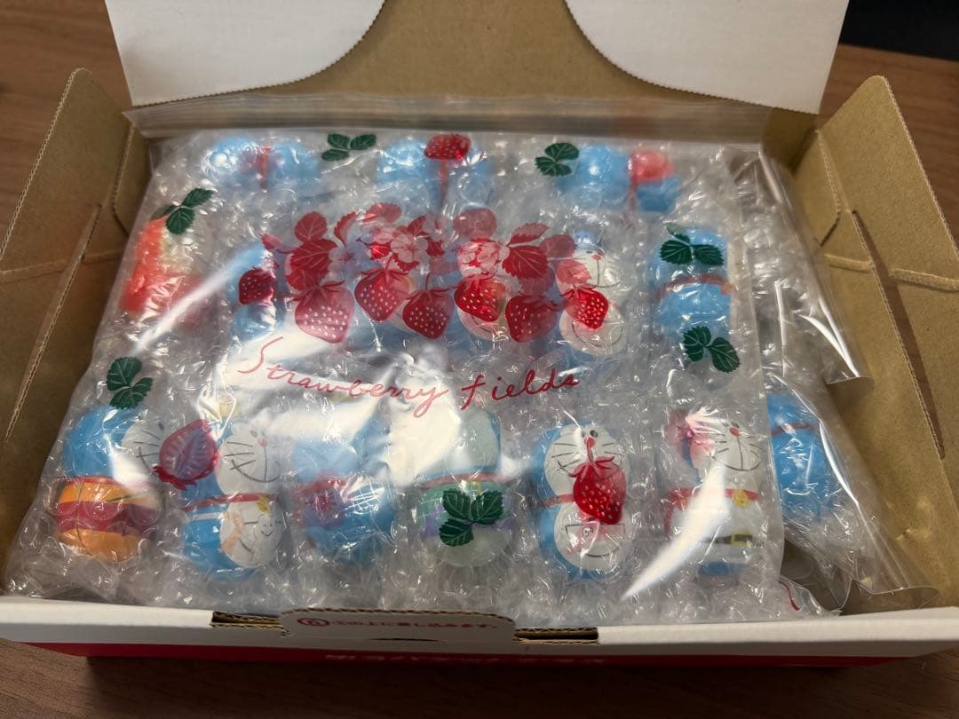 ドラえもん　クーナッツ　映画シリーズ　32個セット　新品