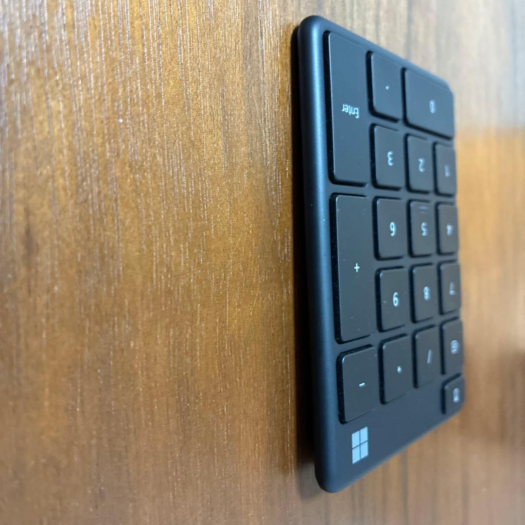 【美品】Microsoft ナンバーパッド テンキーBluetooth
