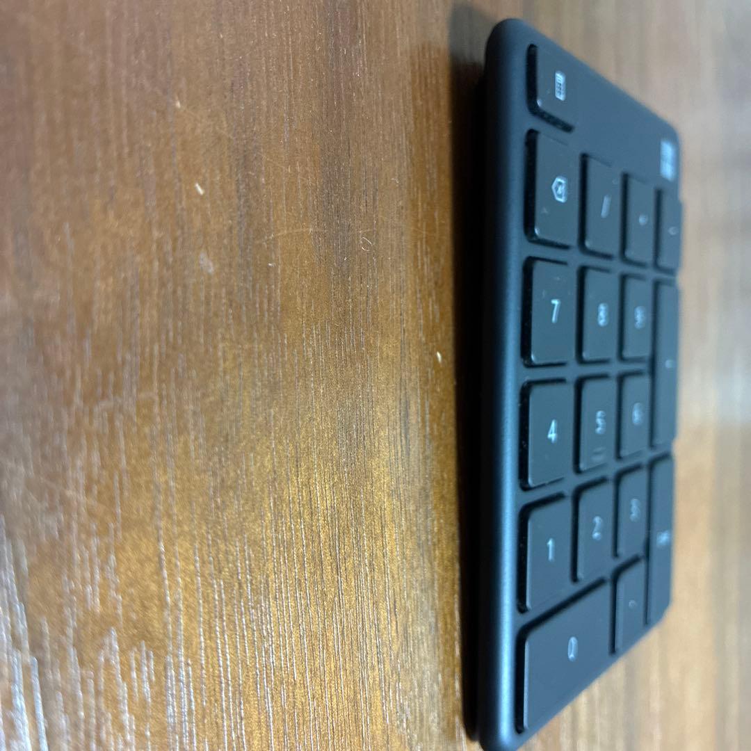 【美品】Microsoft ナンバーパッド テンキーBluetooth