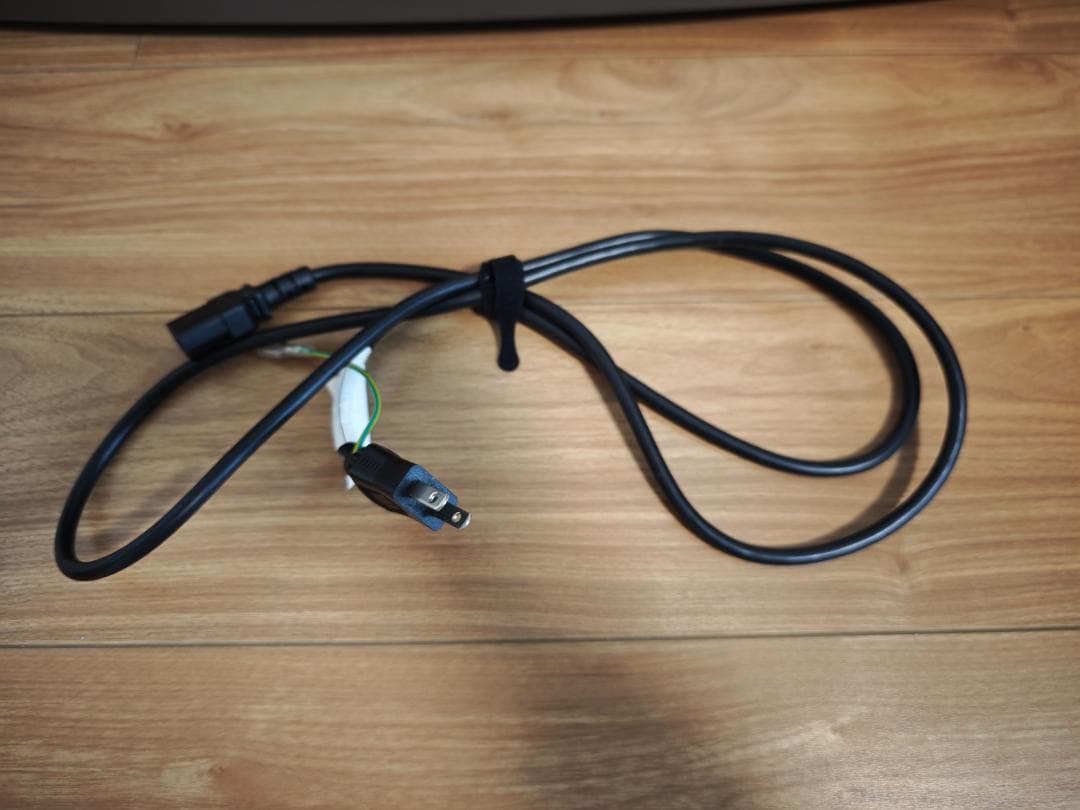 DELL U3818DW 湾曲モニター　本体