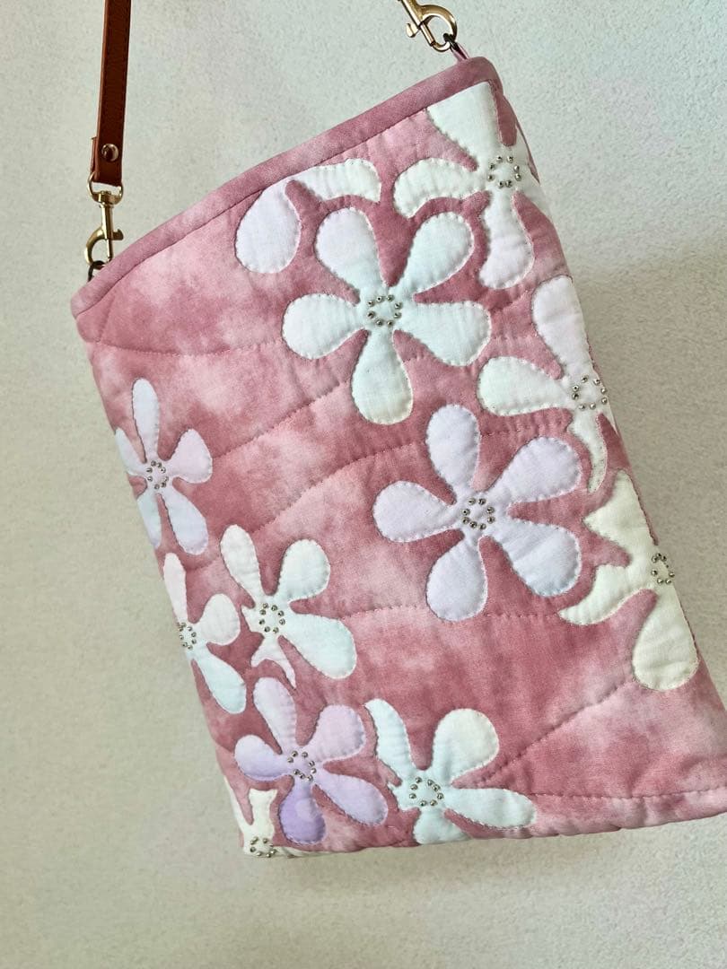 ハンドメイド　 ハワイアンキルトバッグ ショルダーバッグ(ピンク)