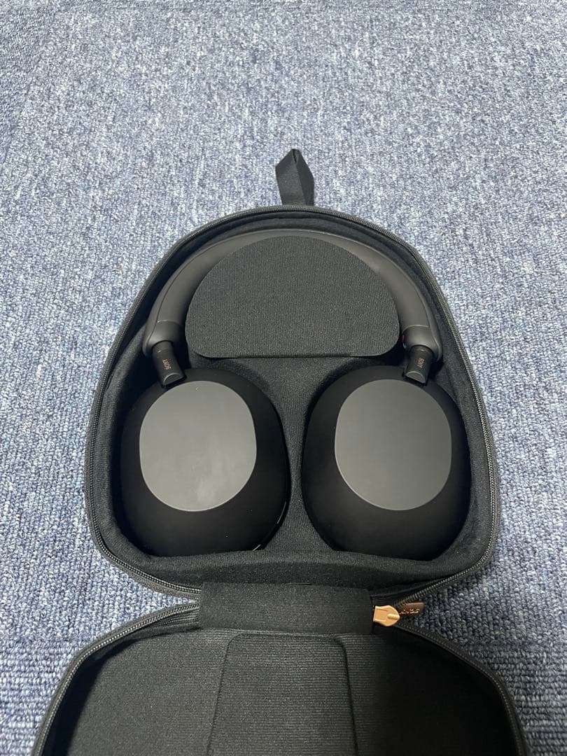 SONY WH-1000XM5（ブラック）付属品完備 12／28日まで