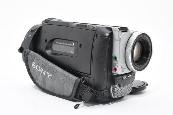 ビデオカメラ Sony DCR-TRV310 Digital8 Hi8 Video8
