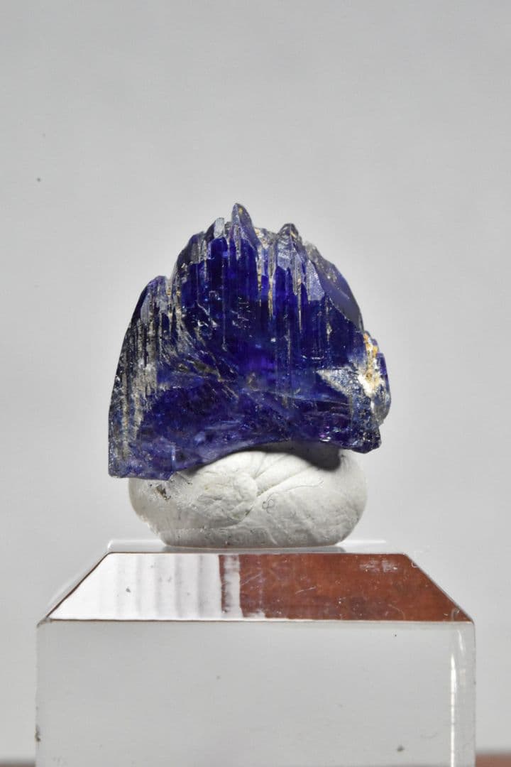 タンザナイトフェア！ ディープブルータンザナイト原石A01