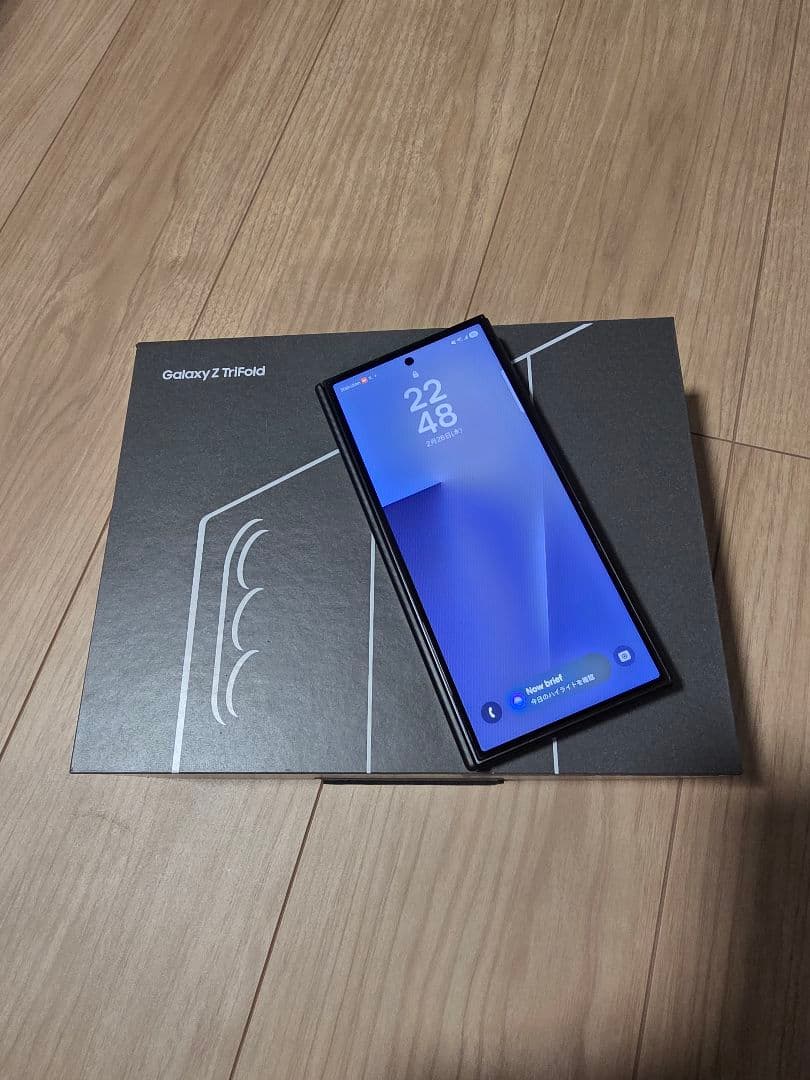 スマートフォン本体 Galaxy Z TriFold