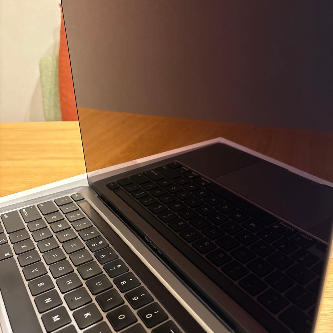 MacBook Pro（2020）13インチ