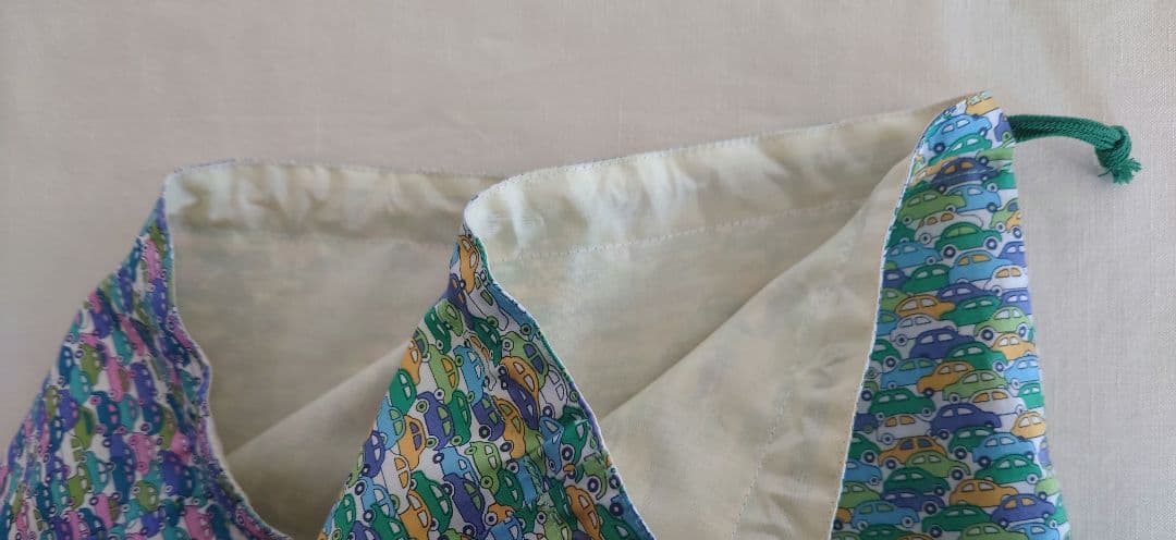 【専用ページ】リバティ〈CARS〉キルティング　レッスンバッグ