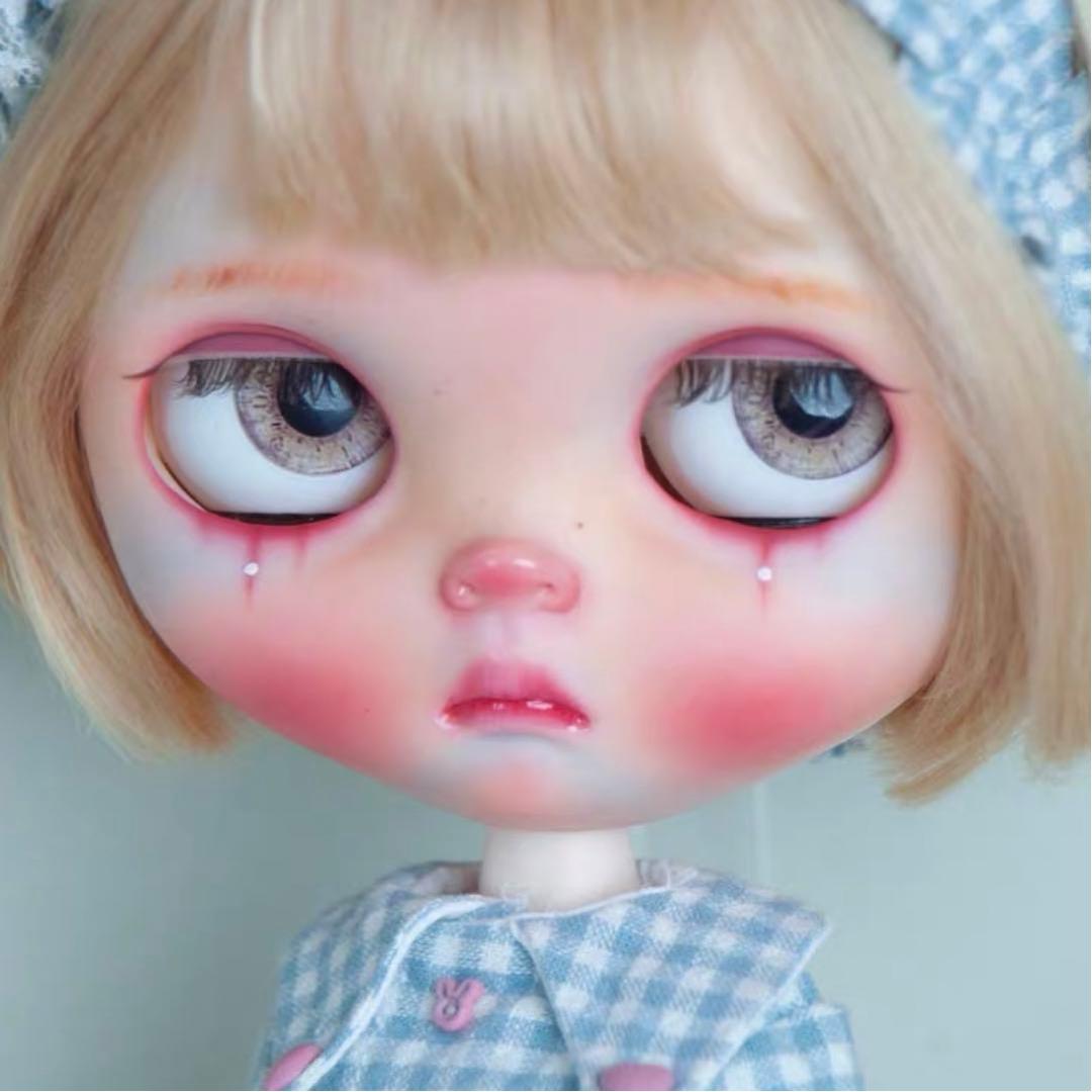 カスタムブライス 作家様 ドール 人形 キラキラ 幼い かわいい CryBaby