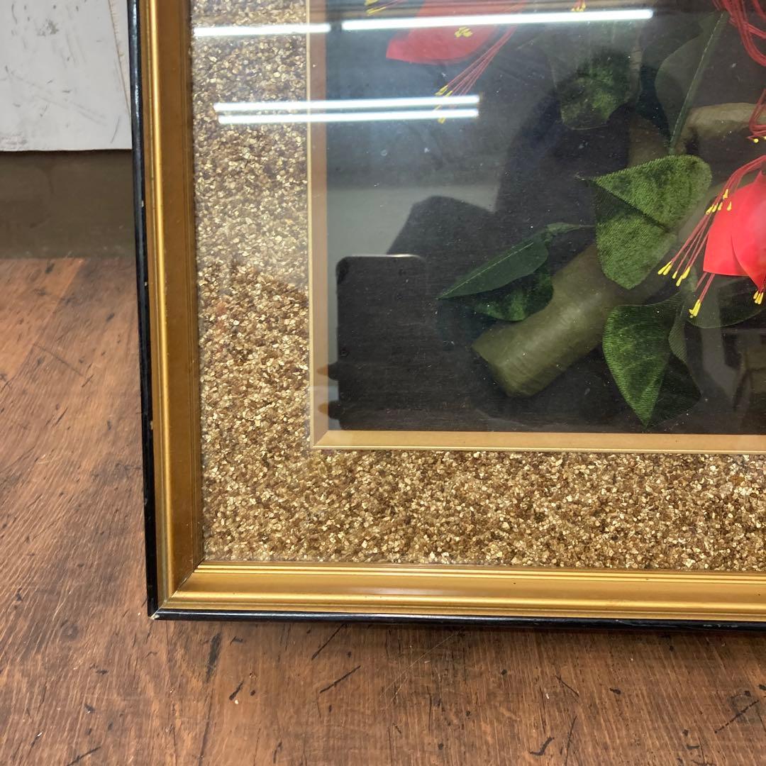 【極美品】立体 額装 シャドーボックス 3Dアート 豪華金縁 飾り花 小鳥 レト