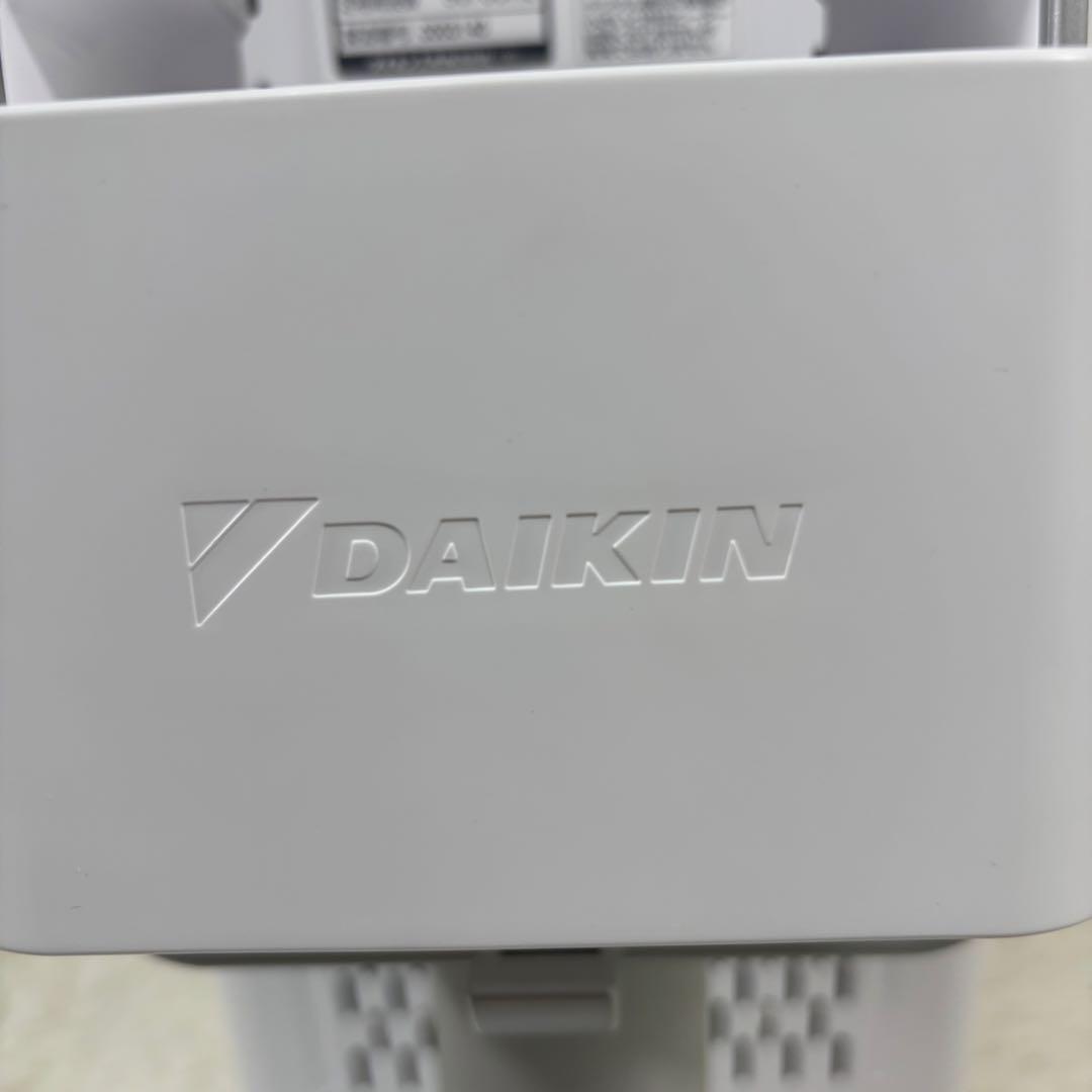 DAIKIN ERFT11XS-W 2020 セラムヒート 遠赤外線ヒーター