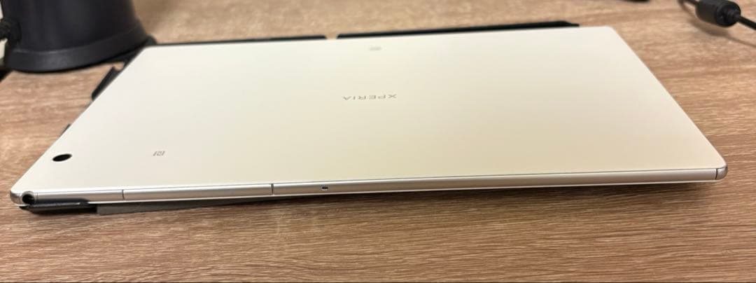 SONY XperiaZ4 Tablet SOT31 32GB (美品)