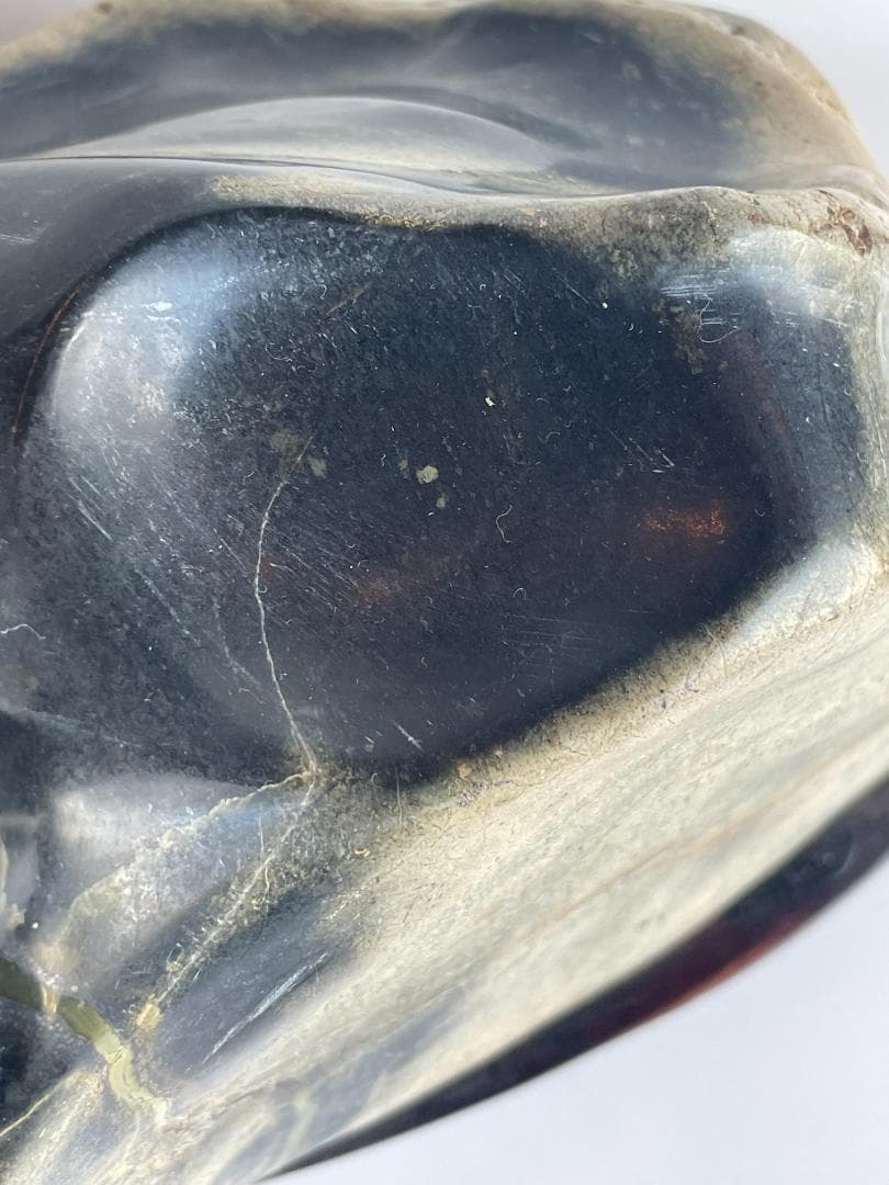 白蛇 蛇石 縁起物 弁財天 富 開運 天然石 パワーストーン 白滝権現 台座付