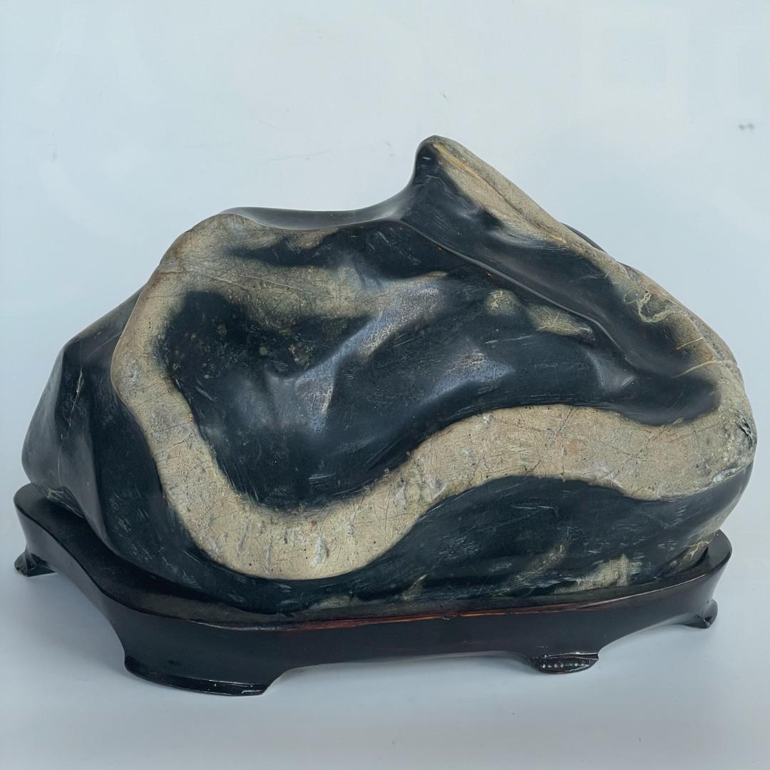 白蛇 蛇石 縁起物 弁財天 富 開運 天然石 パワーストーン 白滝権現 台座付