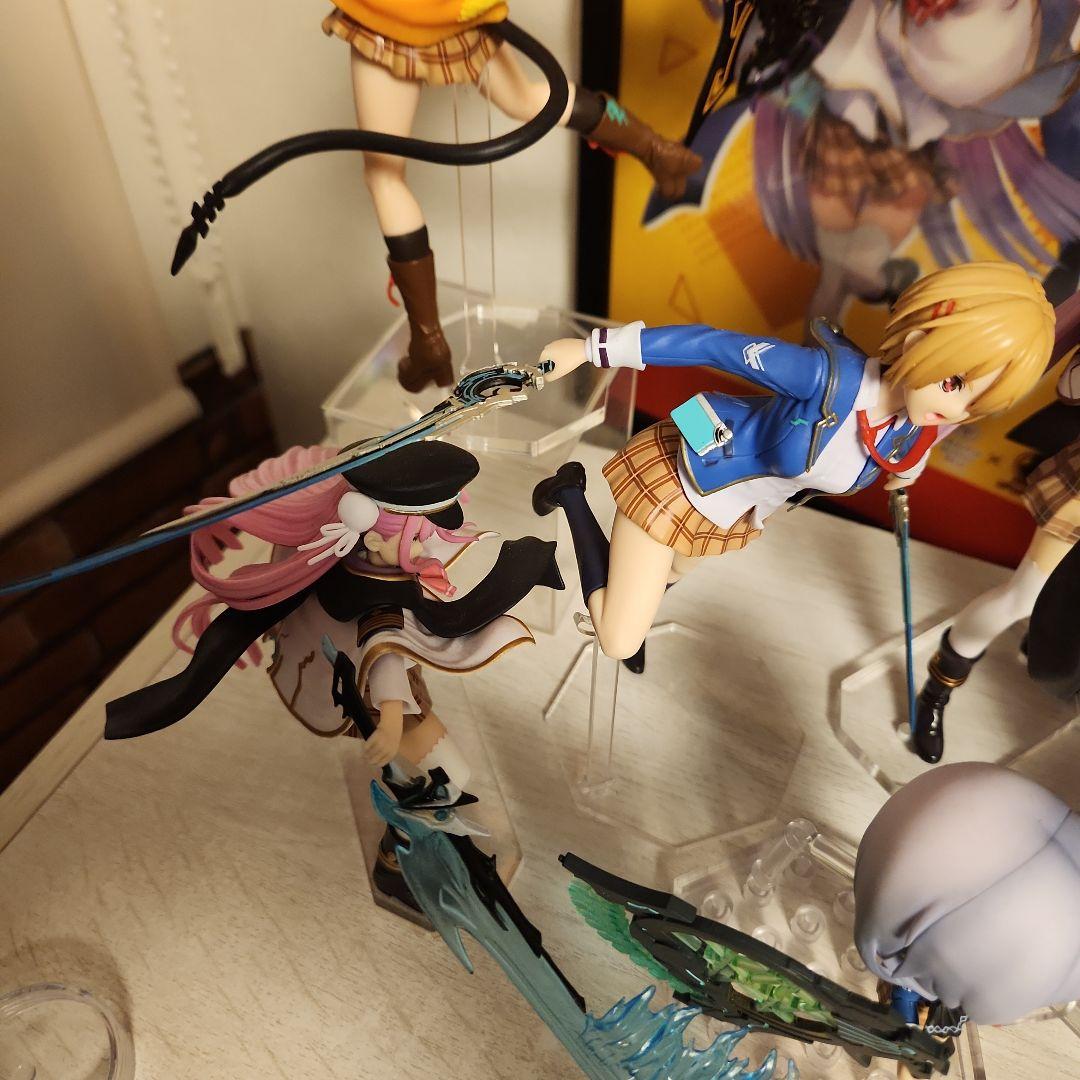 ヘブンバーンズレッド　フィギュアセット