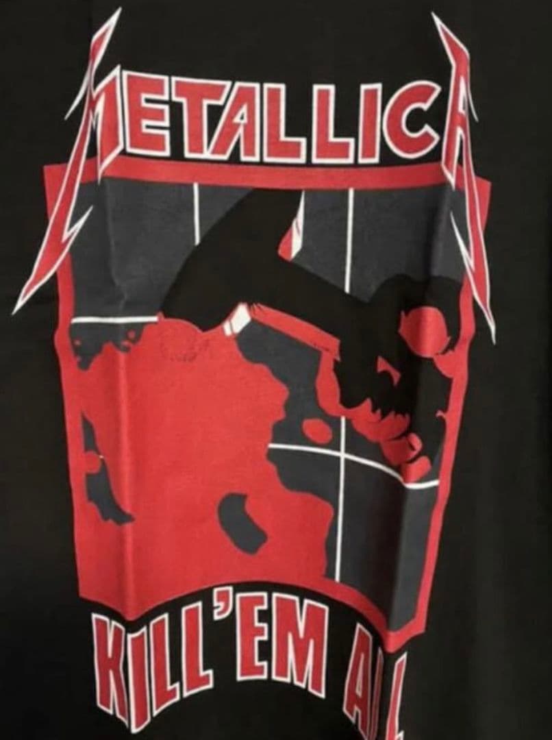 LLICA【メタリカ】プリントＴシャツ