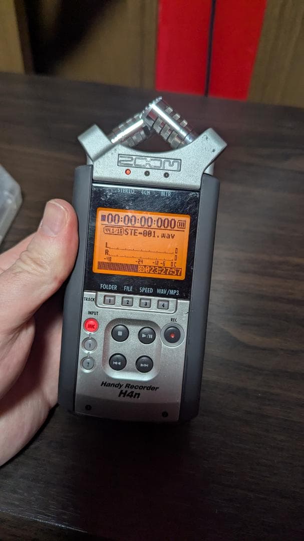 ポータブルプレーヤー ZOOM H4n