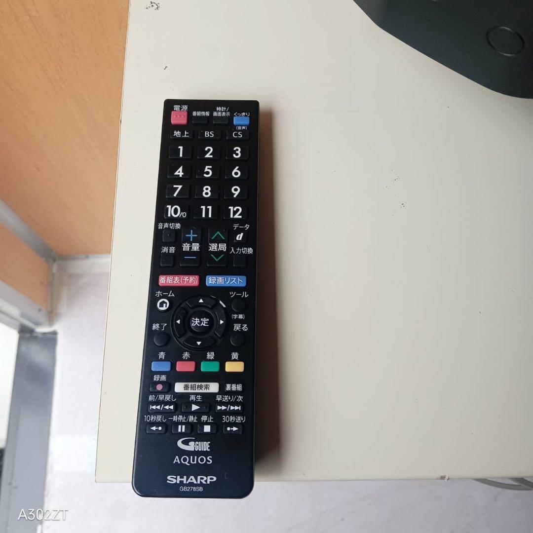 F☆N002 送料無料 モデルルーム展示品　SHARP　液晶テレビ40インチ