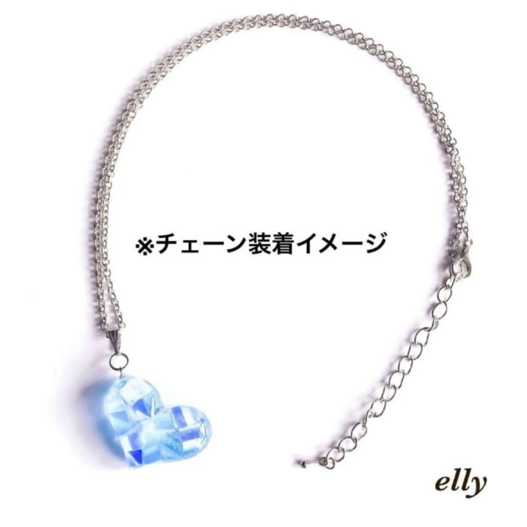 【hana様】天然石　琉球ガラス　つまみ細工　和柄　とびつき猫　レジン　根付