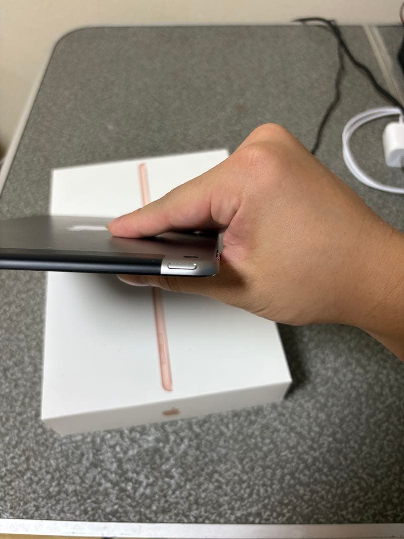 Apple iPad Air 第2世代 16GB バッテリー容量97%