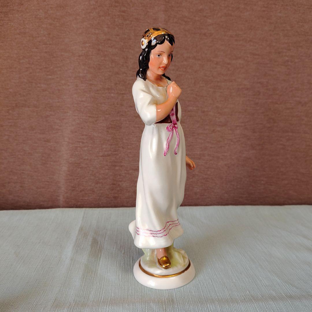 チェコ製ポーセリン/ロイヤル・ダックス「美女(白雪姫)と7人の小人達」