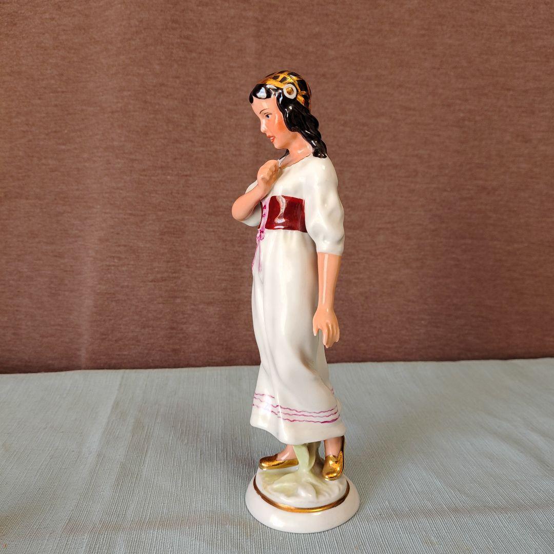 チェコ製ポーセリン/ロイヤル・ダックス「美女(白雪姫)と7人の小人達」