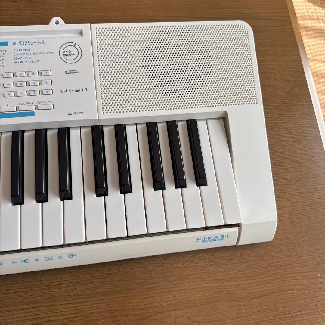 カシオ キーボード　LK−311 中古